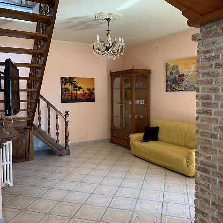 Casa Vacanze Autonoma Brevi Periodi Vibo Valentia Bagian luar foto