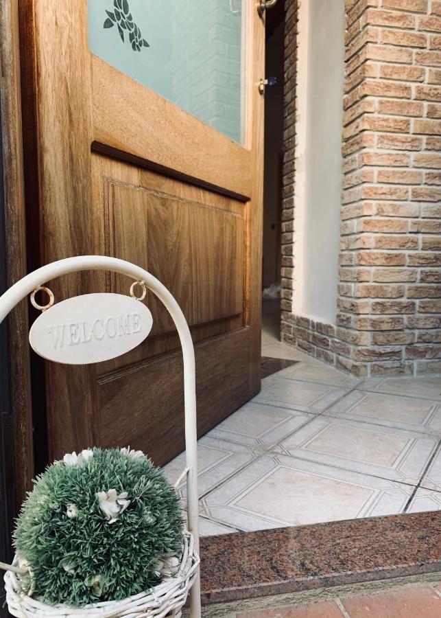 Casa Vacanze Autonoma Brevi Periodi Vibo Valentia Bagian luar foto
