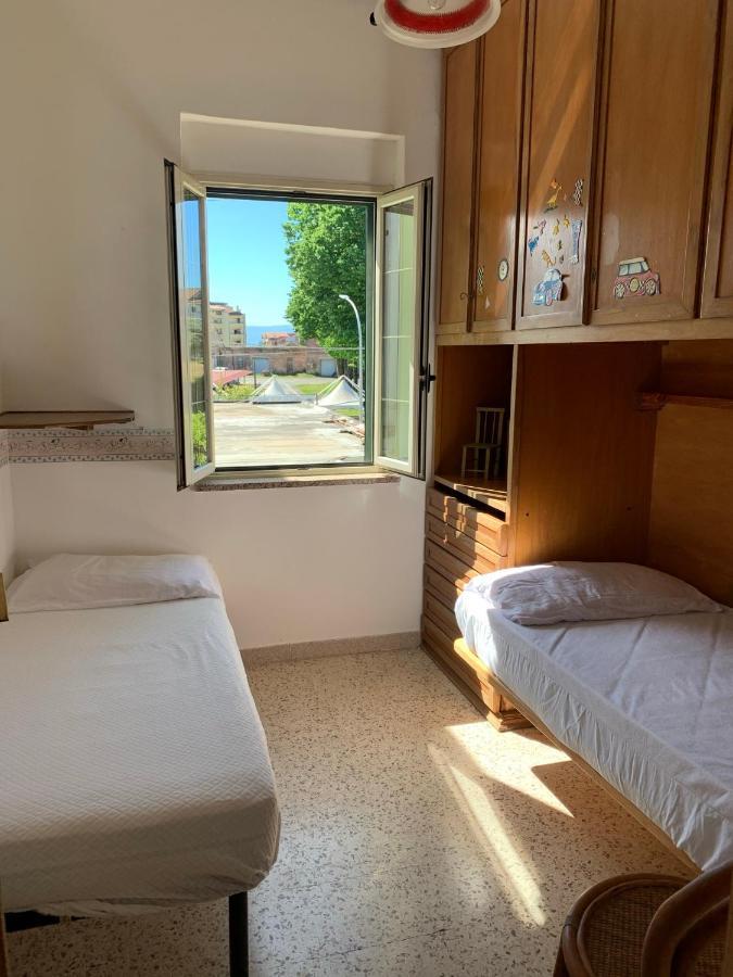 Casa Vacanze Autonoma Brevi Periodi Vibo Valentia Bagian luar foto